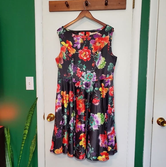 Grace Karin Dresses & Skirts - Floral Asymmetrical Tank Top Formal silky Dress
